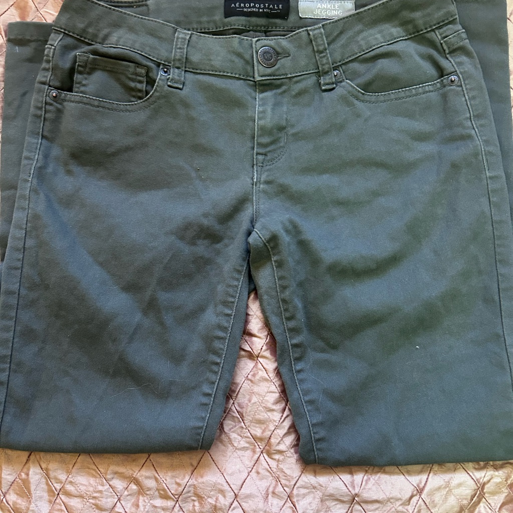 Aeropostale Olive Green Ankle Jeggings
